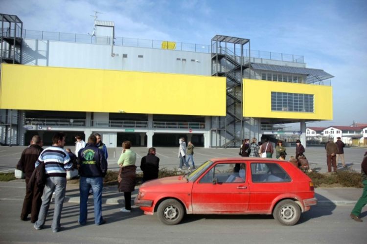 Opet propala prodaja "Pevecove" imovine