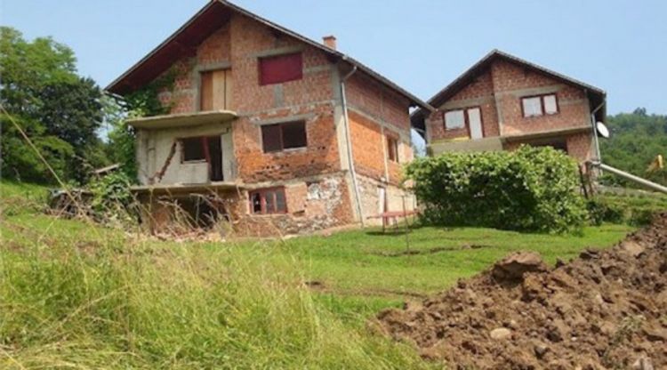Klizišta ugrožavaju naselja i infrastrukturu