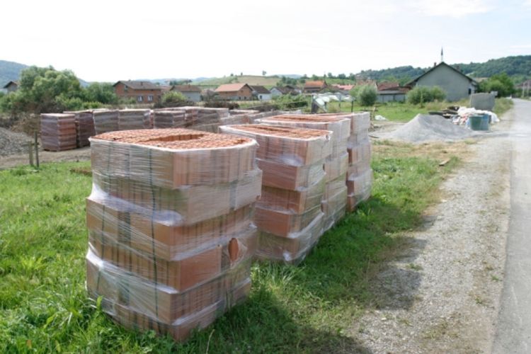 Povratnici pokradeni