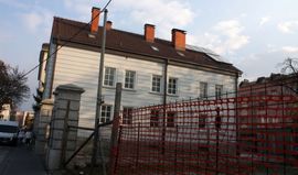 Kamenovali samostan na katolički praznik Svi sveti