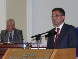 Kasipović premijer do izbora nove vlade