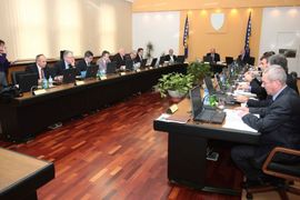 U FBiH neizvjesne penzije i boračke invalidnine