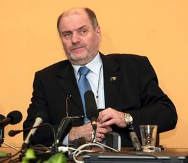 Ne znaju šta sa 40 miliona dolara
