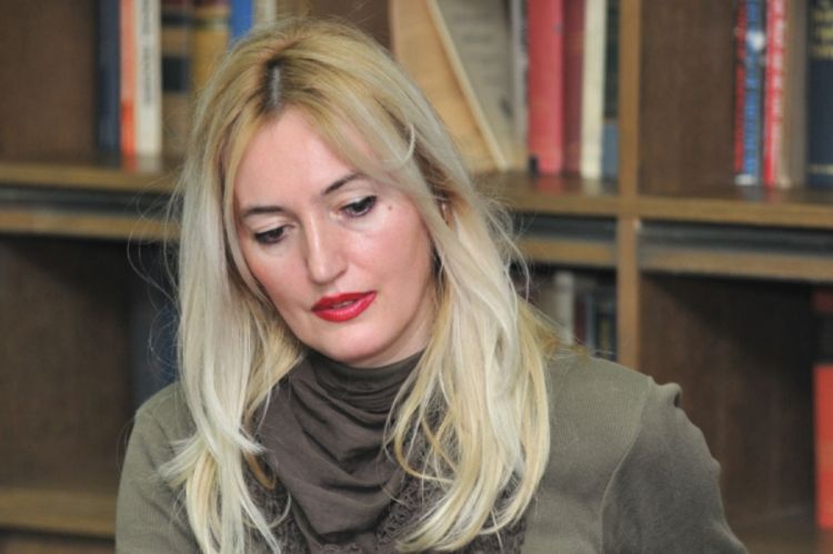 Kritika društva