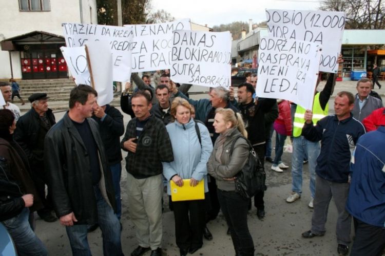 Mještani podržali radnika bez ruke