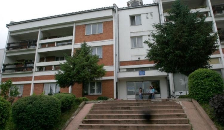 Djeca neuhranjena, bolesna i puna ožiljaka