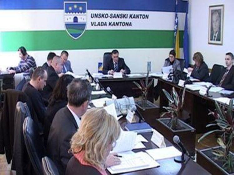 USK prijeti finansijska blokada