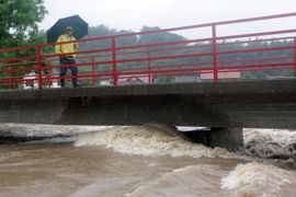 Po jedna dnevnica za saniranje šteta od poplava