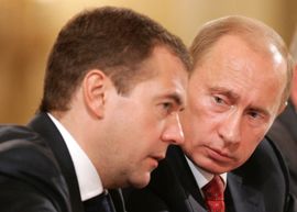 Medvedev stiže Putina
