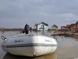 U Bijeljini zaplavljeno još hiljadu kuća 