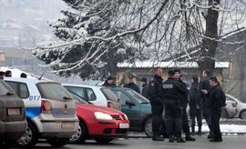 Među uhapšenima i policajci i političari