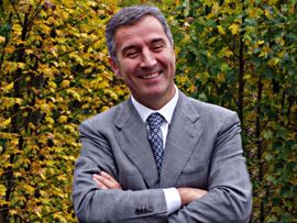 Đukanović podnosi ostavku naredne sedmice