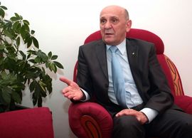 Nema mjesta za treći entitet