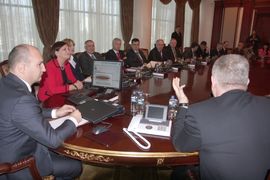 Za bivše ministre uskoro nove fotelje