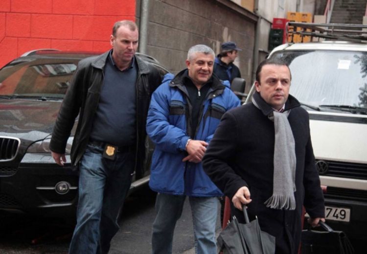 Uhvaćeni u iznudi kod zgrade MUP-a FBiH