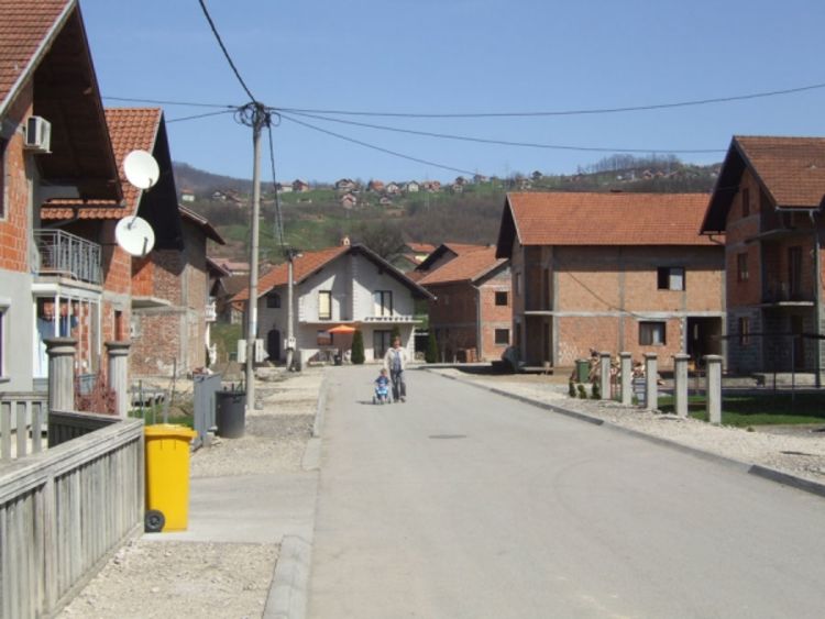 Uličnu rasvjetu im isključili poslije izbora