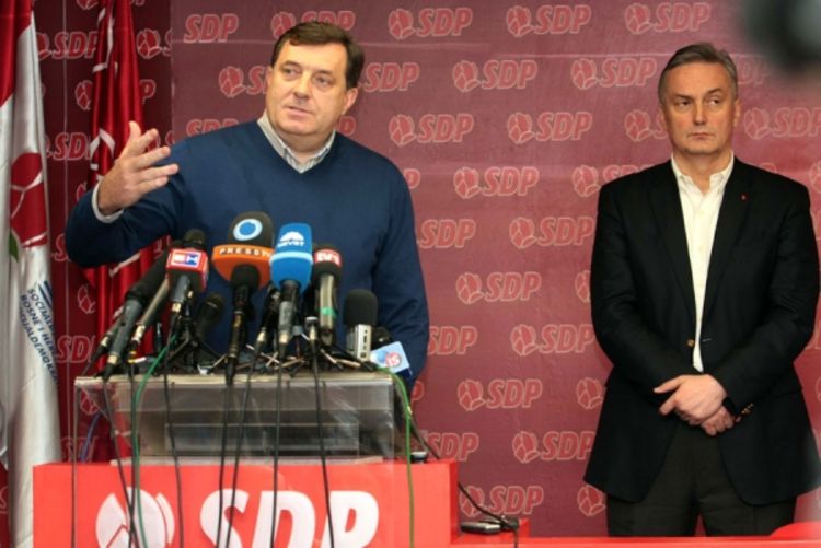 Sastanak SNSD-a i SDP-a: Korak bliže dogovoru