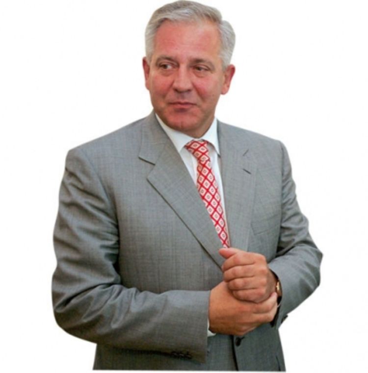 Sanader preko advokata poručio da se vraća