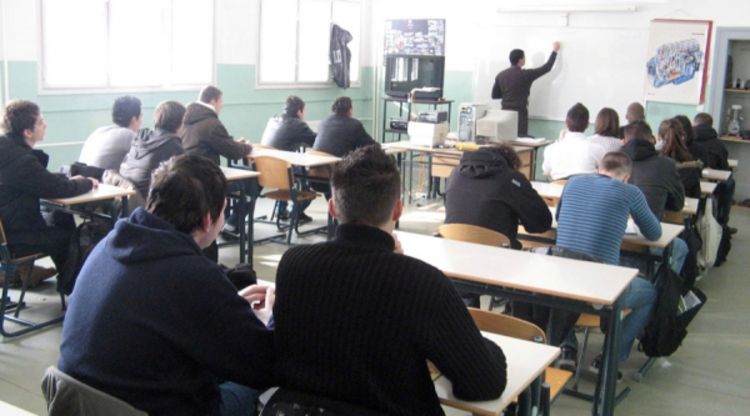 Učenici pozvali vršnjake da pozovu 1416