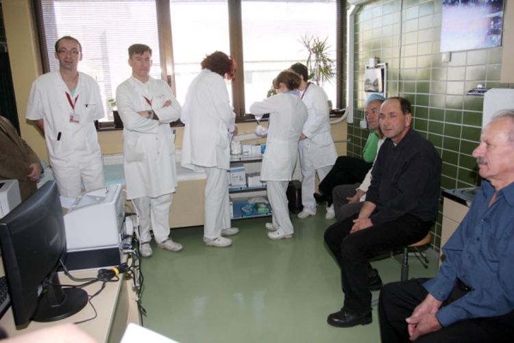 Besplatno liječenje nekontrolisanih pokreta