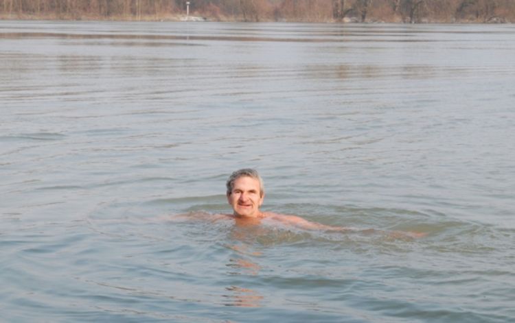 Okupao se na minus šest stepeni