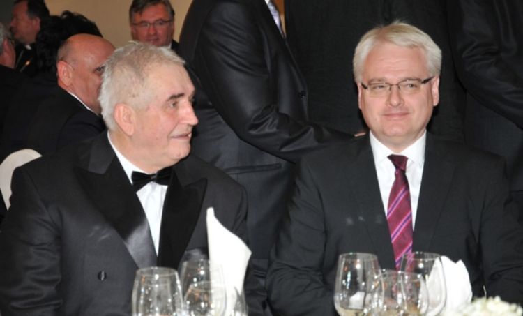 Josipović zahvalio Kopanji na nagradi