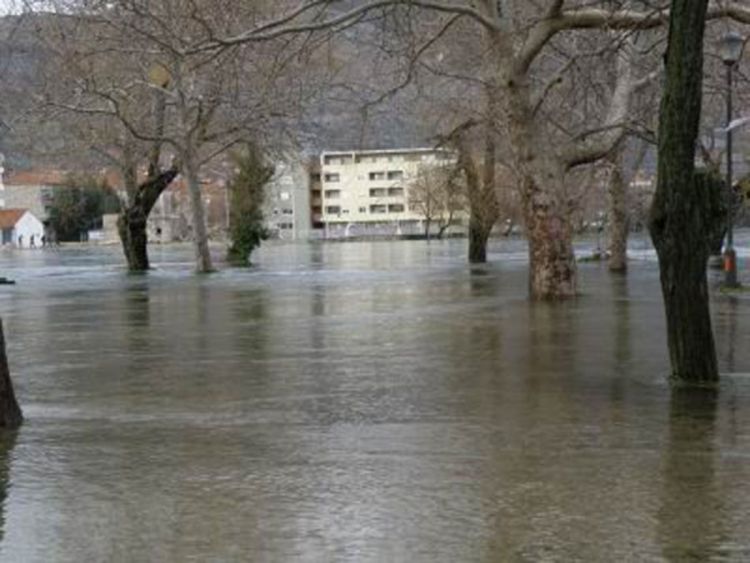 Štete od poplava - više desetina miliona maraka