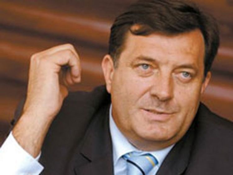 Dodik: Nemam namjeru da oklijevam da potpišem Zakon o imovini