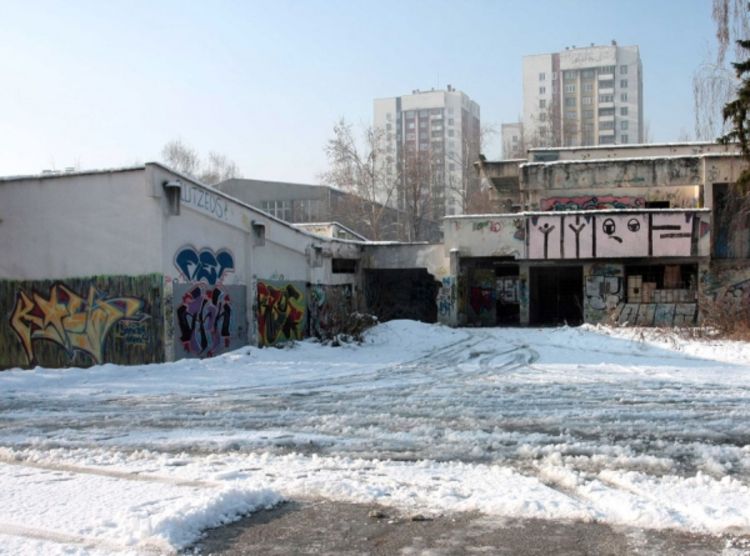 Umjesto djece, u vrtićima odrasli