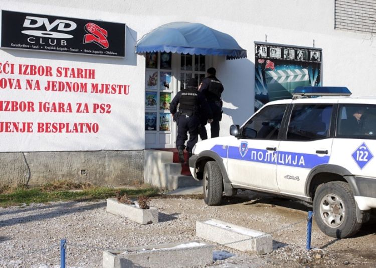 Zaplijenjeno 50.000 piratskih CD-ova