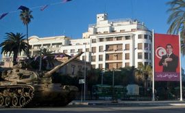 Turisti napuštaju Tunis