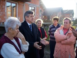 Mićić posjetio naselje pogođeno poplavama