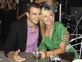 Šarapova i Vujačić pred oltarom SPC