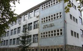 Đaci pretukli profesora, roditelji odgovaraju
