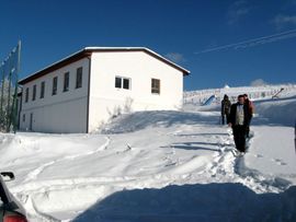 Učiteljici posao, učenicima novi učitelj