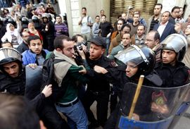 Novi sukobi policije i demonstranata u Egiptu