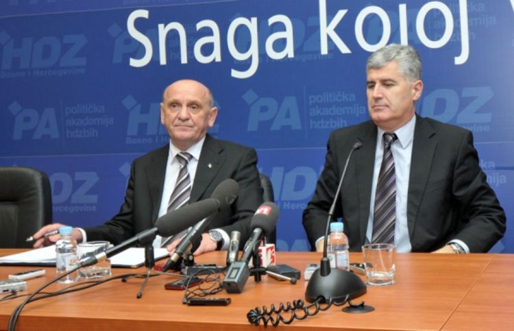 Hitno riješiti privremeno finansiranje Federacije BiH