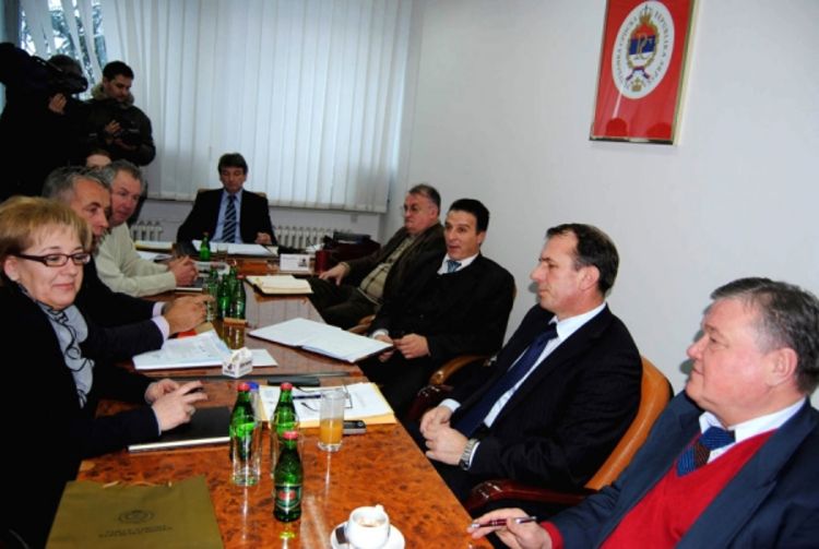 Bošnjaci ostavljaju veto na izbor premijera RS
