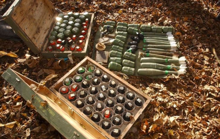 Srebrenici pod embargom dopremano naoružanje