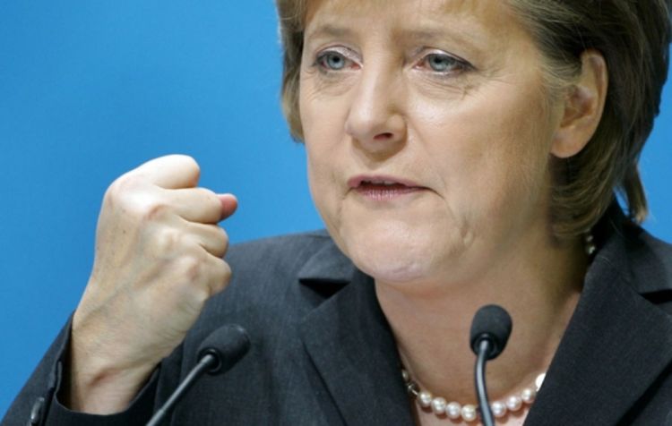 Angela Merkel: Nema povratka marke