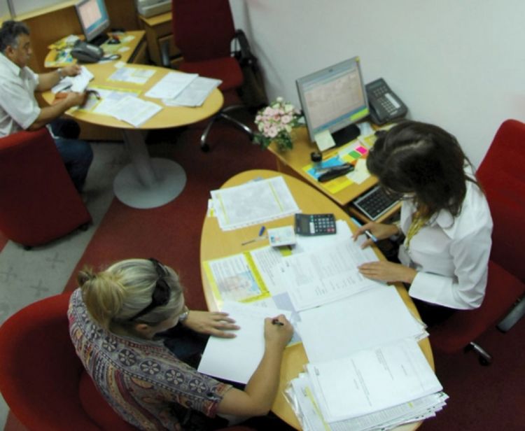  Banke u BiH otpustile 738 radnika zbog recesije