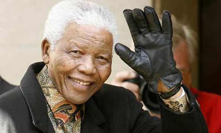 Mandela u bolnici, njegov pokret poziva na mir