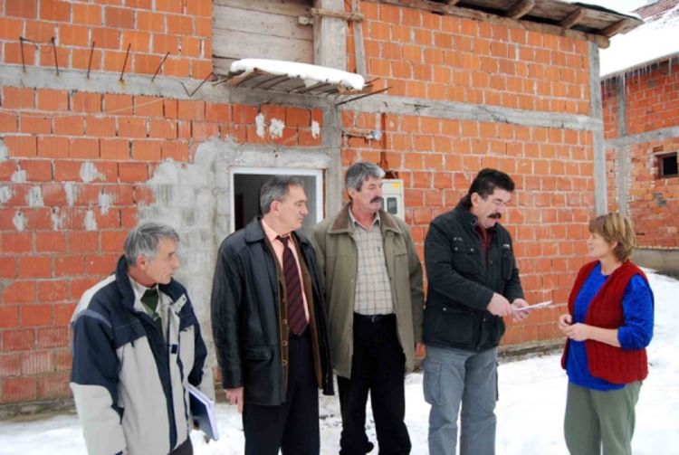 Lovci uručili pomoć poplavljenim porodicama
