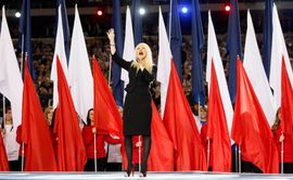 Kristina Agilera pijana na Superboulu