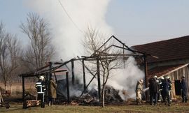 Drama u Prijedoru: Novinari na zadatku napadnuti vilama