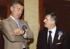 Đukanović i Marović i dalje primaju funkcionerske plate