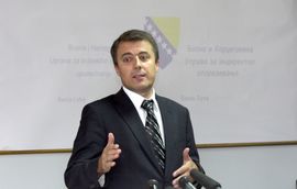 Kemal Čaušević smjenjuje šefove carinskih ispostava