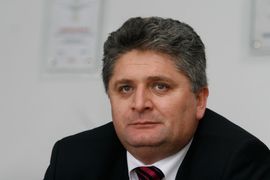 Penzije Mastilovom ocu i stričevima nezakonito povećane