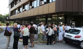 Neće štedjeti na oglasima i platama