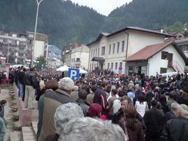 Smanjena primanja funkcionerima u Čajniču
